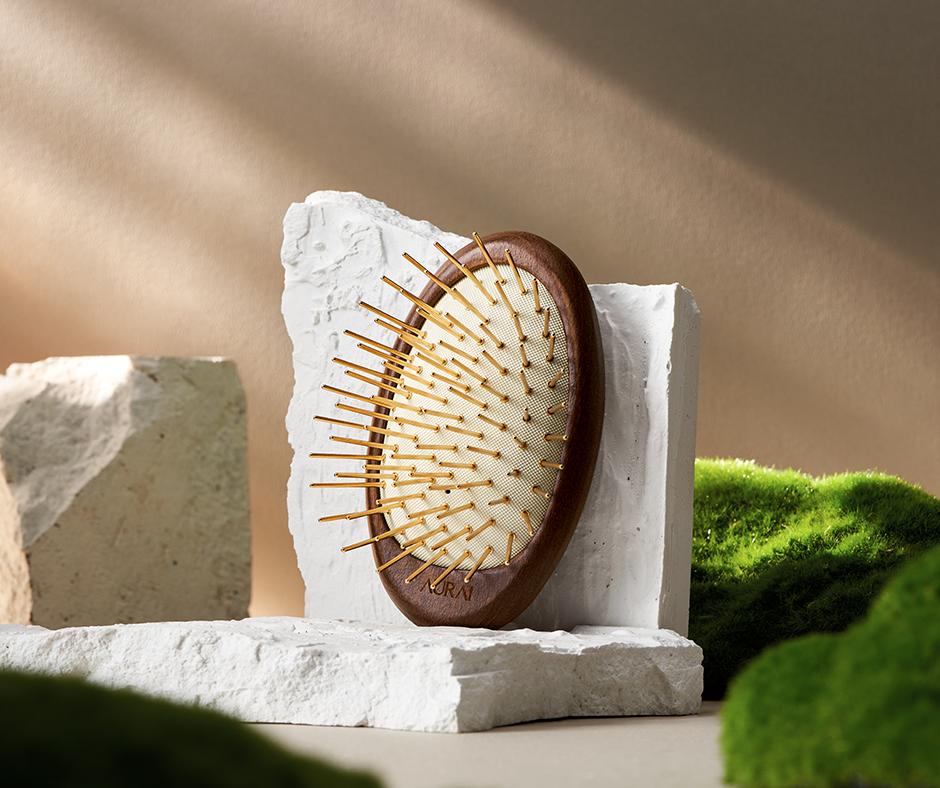 AURAI歐萊依 Rua針好梳 24k金針遠紅外線按摩梳組(胡桃木+質感黑)