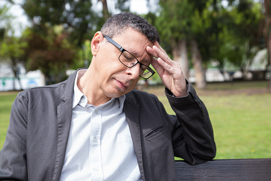 視力的小偷：一次看懂青光眼症狀、原因與日常保養術